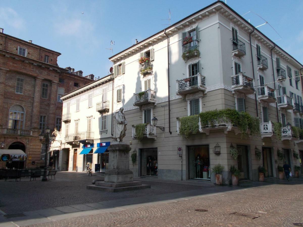 “La Loggia” Apartment カザーレ・モンフェッラート エクステリア 写真